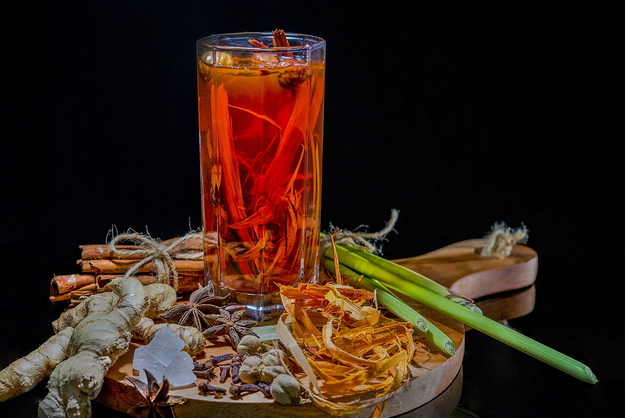Wedang uwuh Imogiri sebagai oleh-oleh minuman rempah khas Jogja